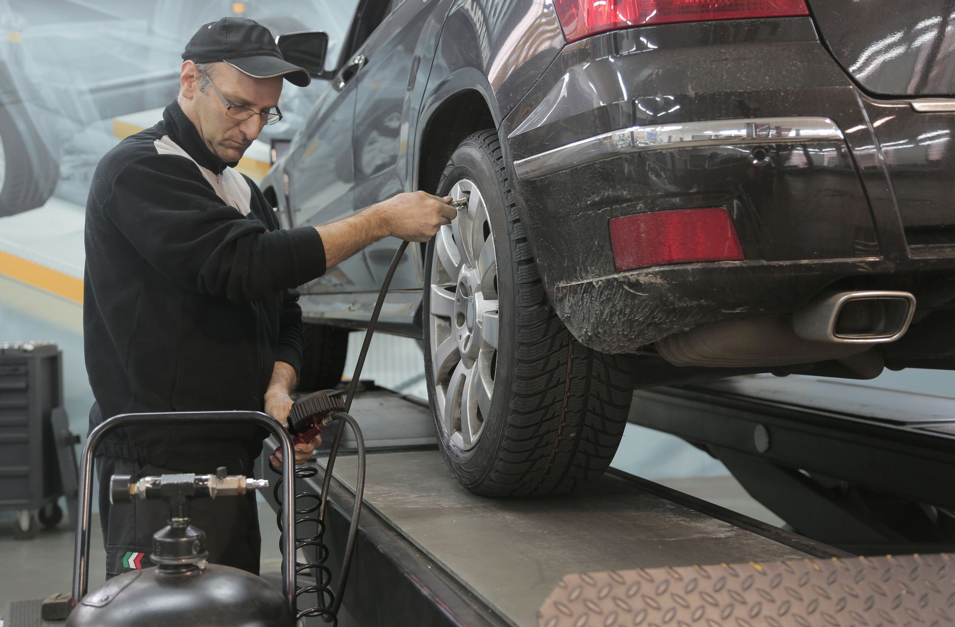 Reifendruckkontrollsystem TPMS: Funktion, Pflicht & Wartung erklärt